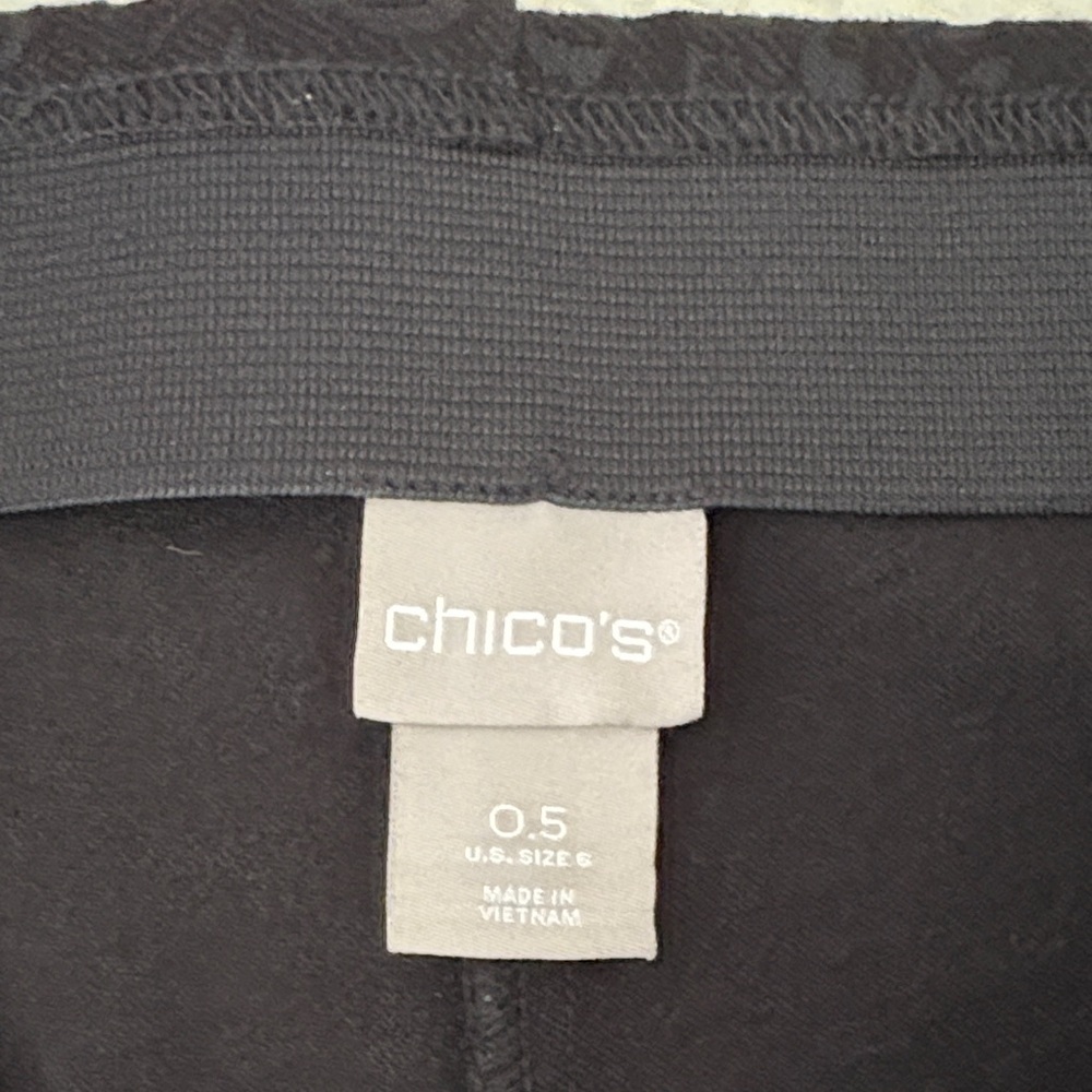 Chico's Black Textured Dress Pantssize 0.5 - Picture 4 of 9